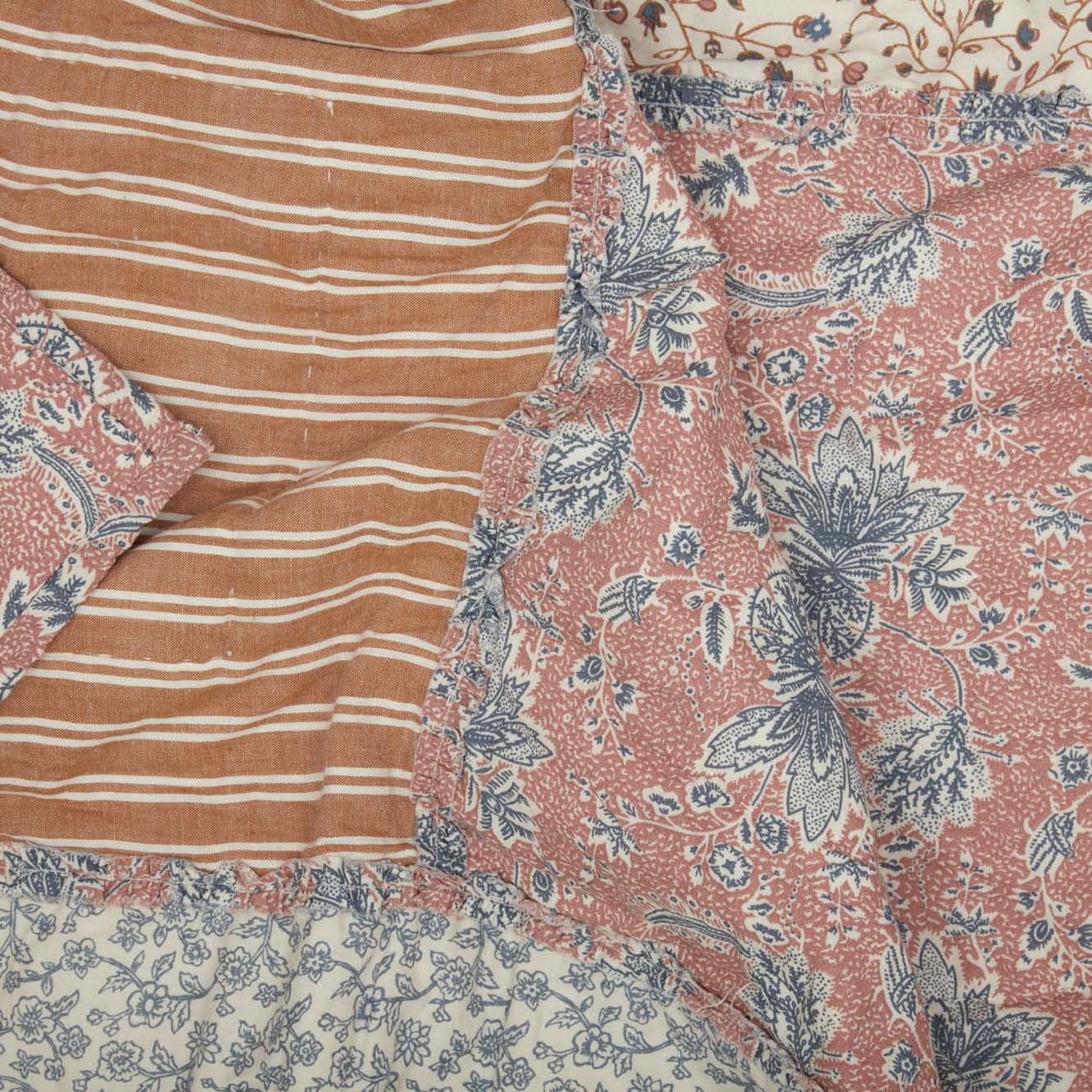 Kaila Luxury King Quilt 120Wx105L