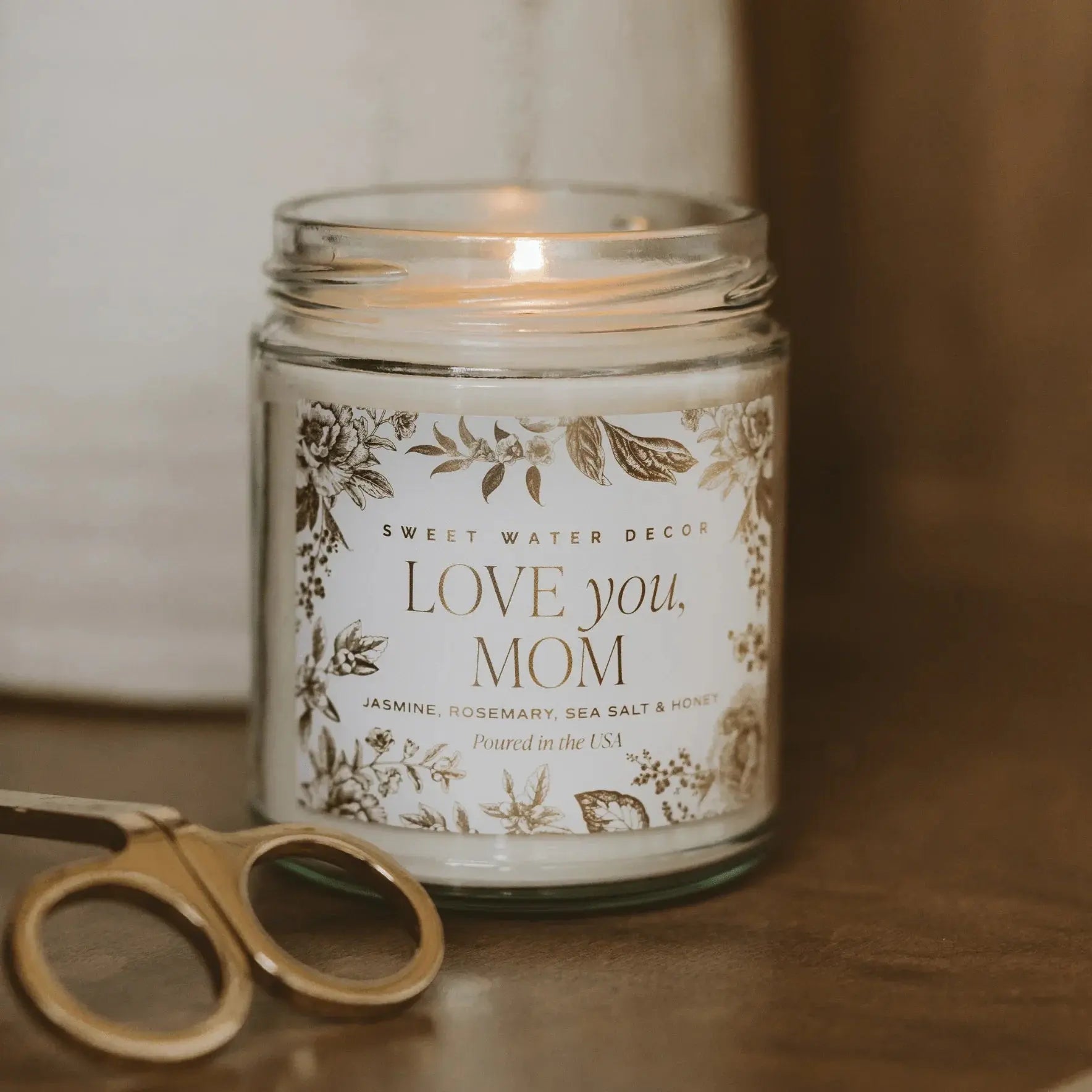 Love You Mom candle with floral label, jasmine rosemary scent, cozy home decor gift