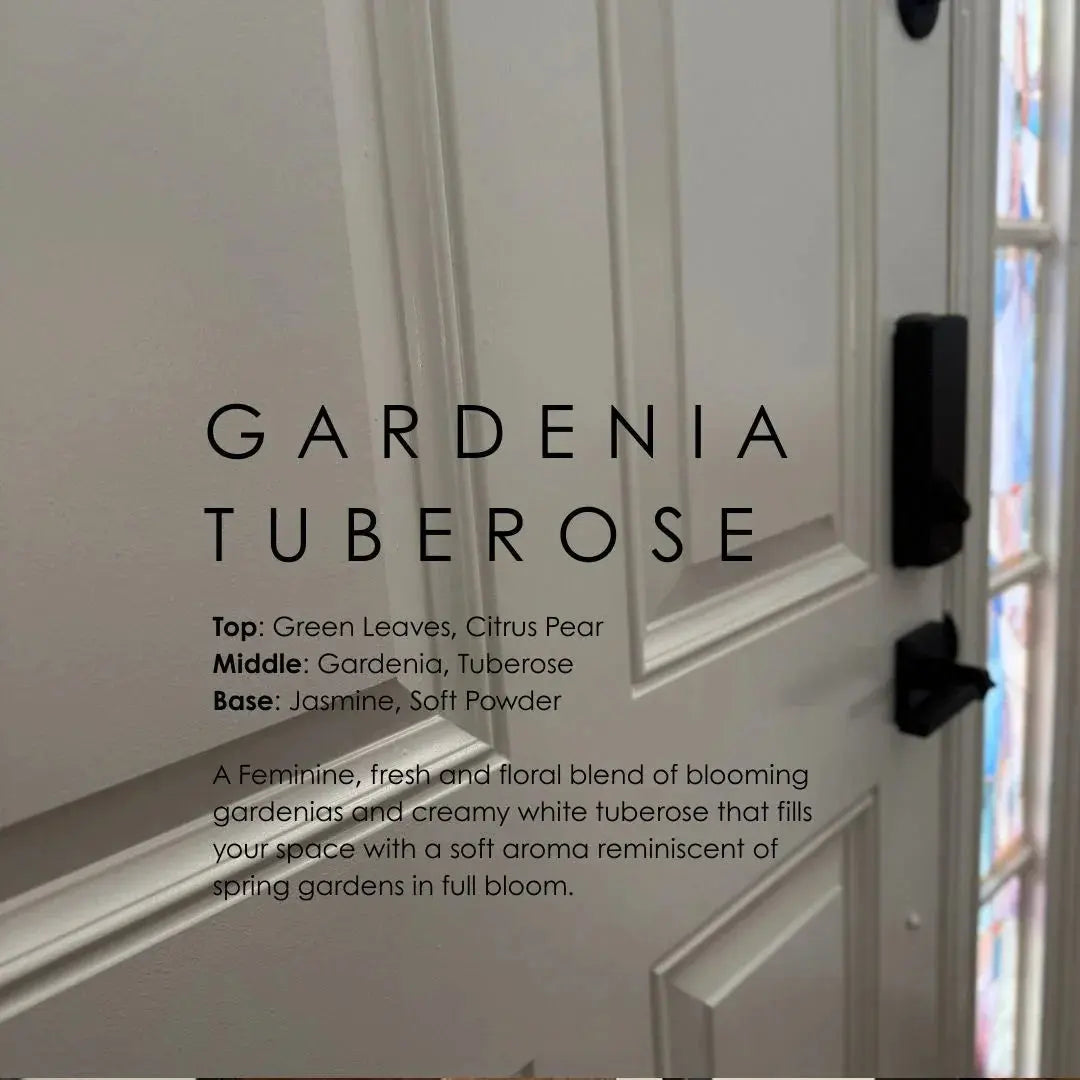 Gardenia Tuberose candle scent notes: green leaves, citrus pear, jasmine, soft powder — fresh floral home fragrance