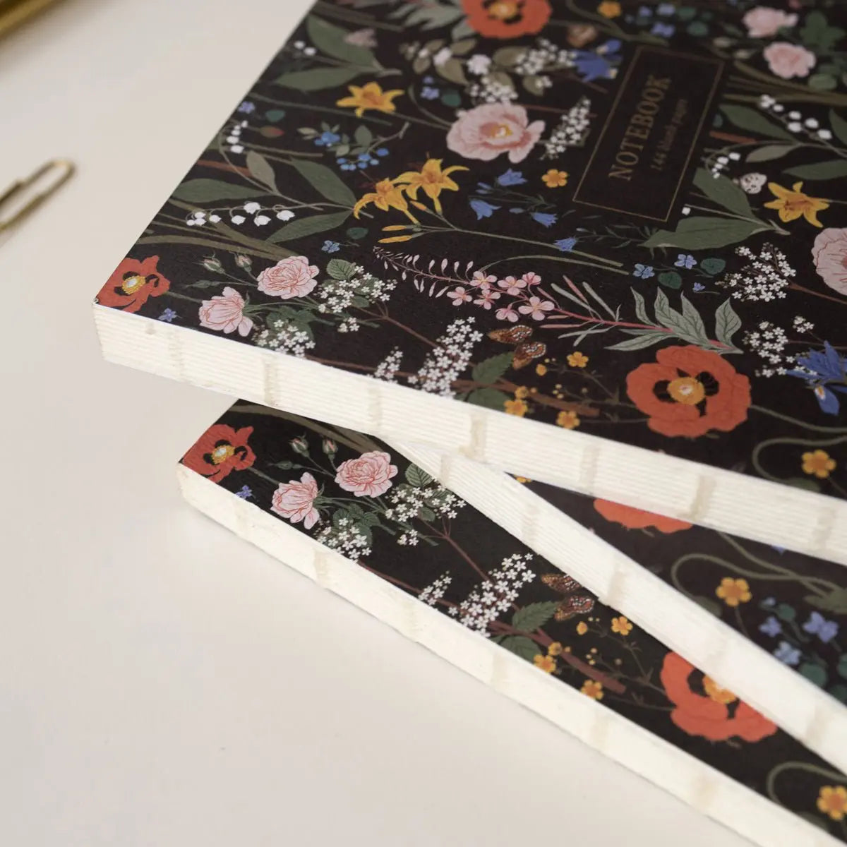 WILD FLOWERS | Deluxe Notebook Botanica Paper Co.® WILD FLOWERS | Deluxe Notebook Botanica Paper Co.®
