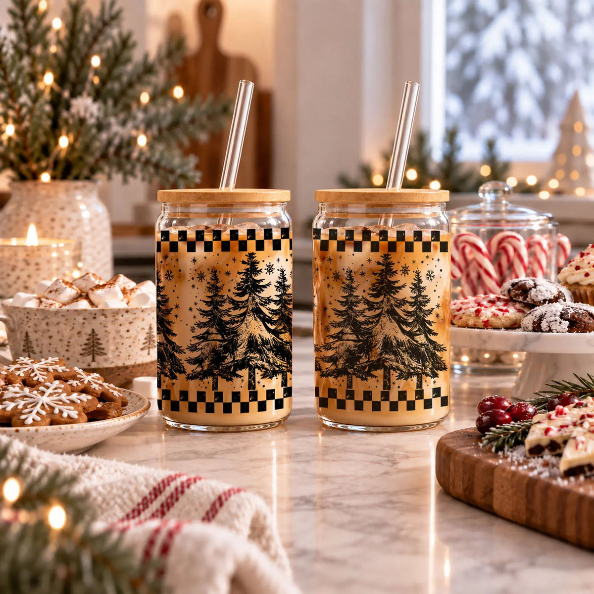 Retro Christmas Tree 17oz