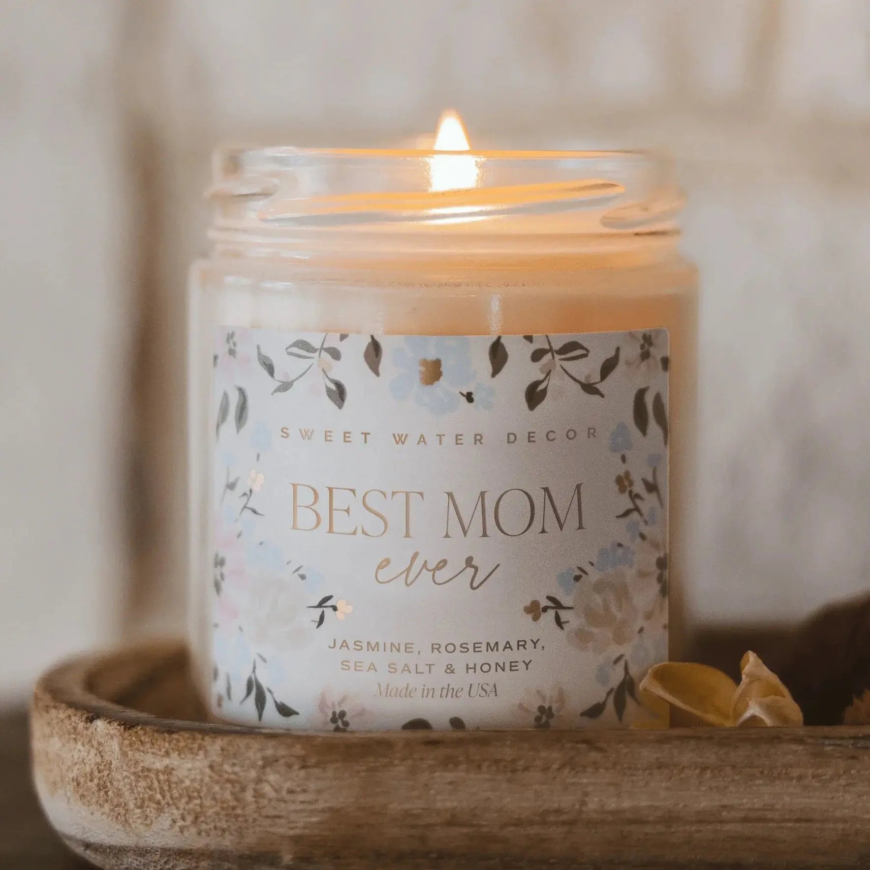 Best Mom Ever scented candle with jasmine, rosemary, sea salt & honey, cozy farmhouse decor