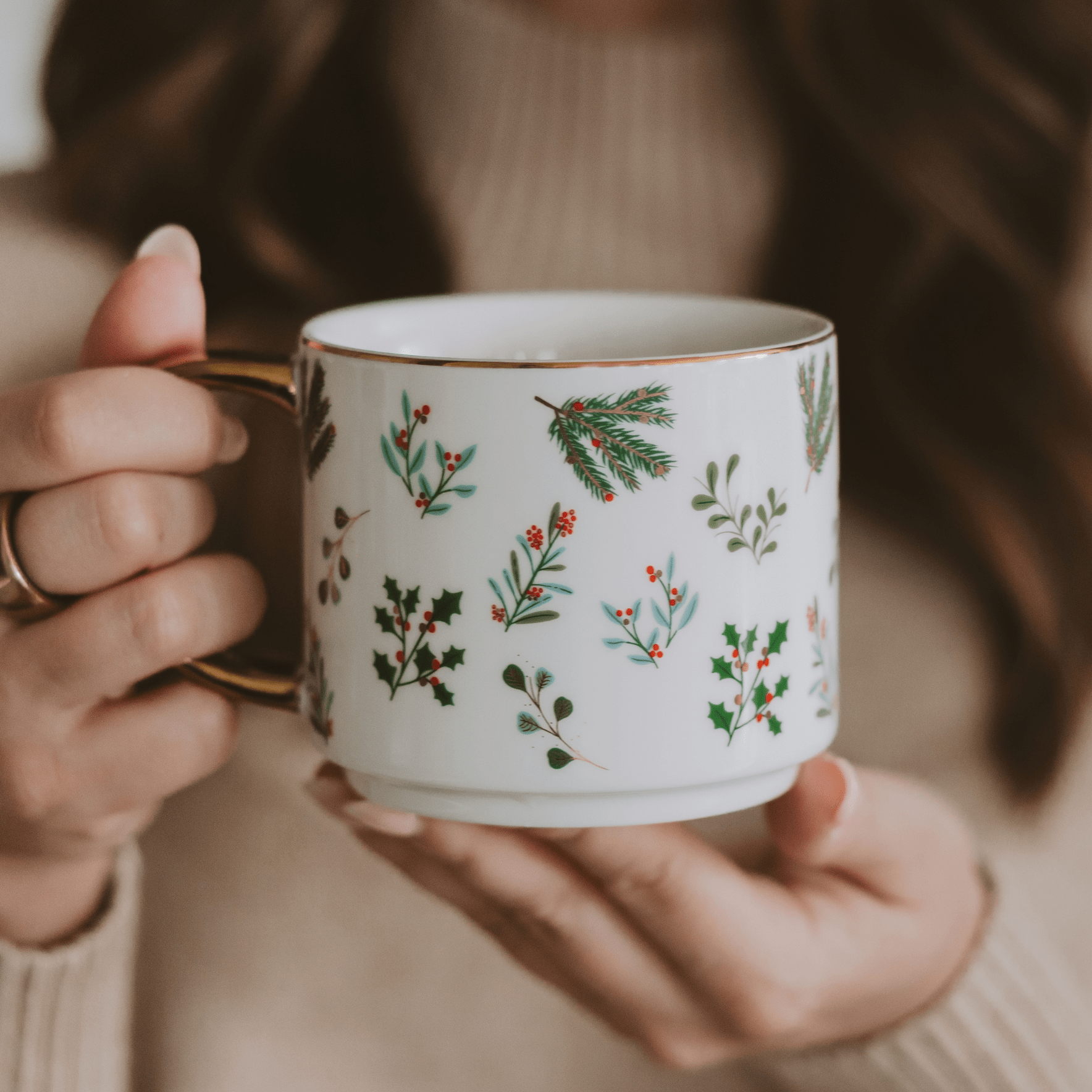 Holiday Greenery 14 oz Gold Handle Coffee Mug Sweet Water Decor Holiday Greenery 14 oz Gold Handle Coffee Mug Sweet Water Decor