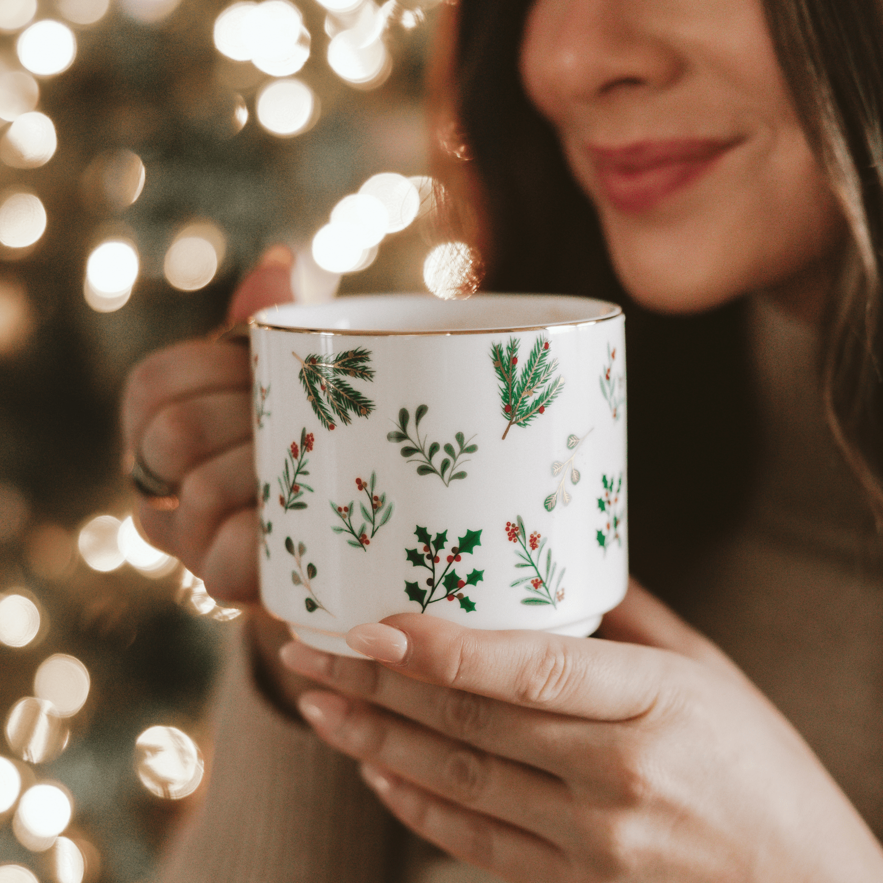 Holiday Greenery 14 oz Gold Handle Coffee Mug Sweet Water Decor Holiday Greenery 14 oz Gold Handle Coffee Mug Sweet Water Decor