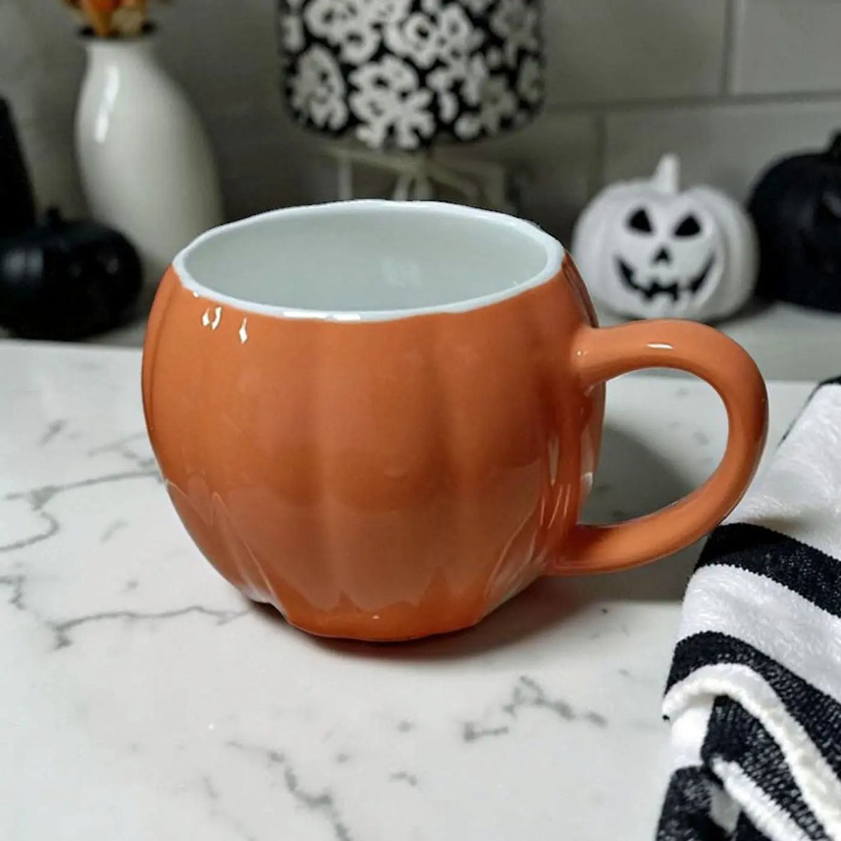 Pumpkin Shaped Ceramic Coffee Mug Gia Roma Pumpkin Shaped Ceramic Coffee Mug Gia Roma