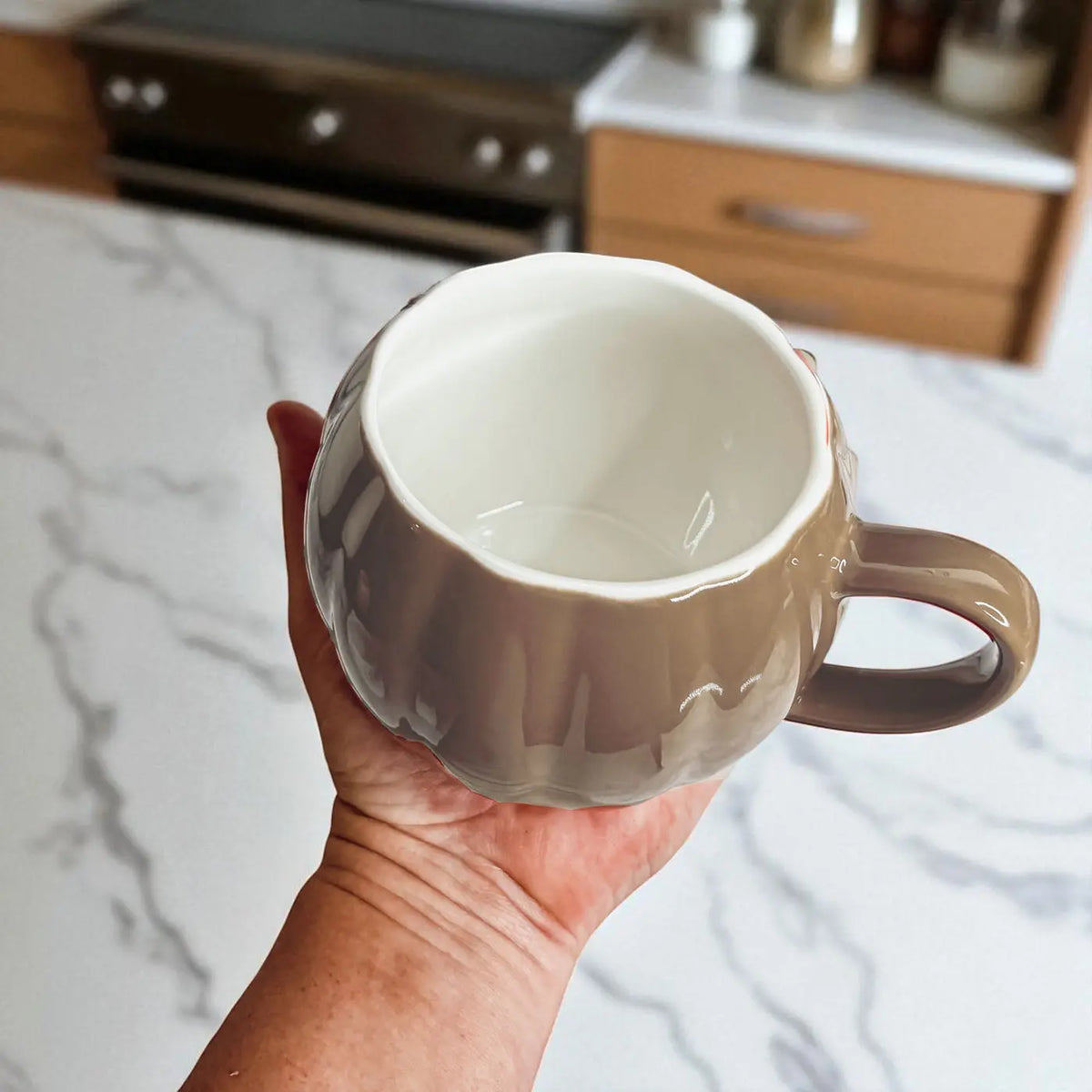 Pumpkin Shaped Ceramic Coffee Mug Gia Roma Pumpkin Shaped Ceramic Coffee Mug Gia Roma