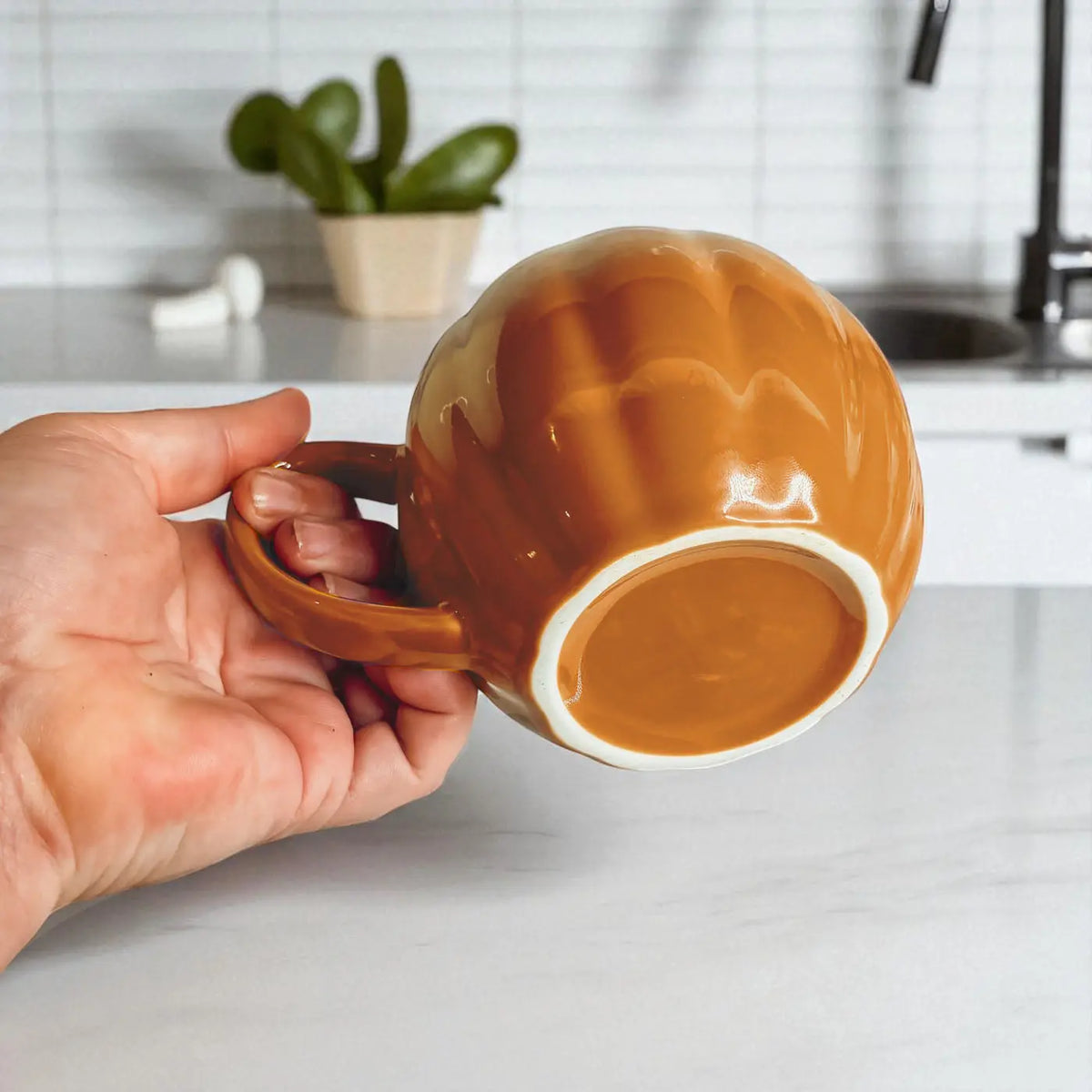 Pumpkin Shaped Ceramic Coffee Mug Gia Roma Pumpkin Shaped Ceramic Coffee Mug Gia Roma