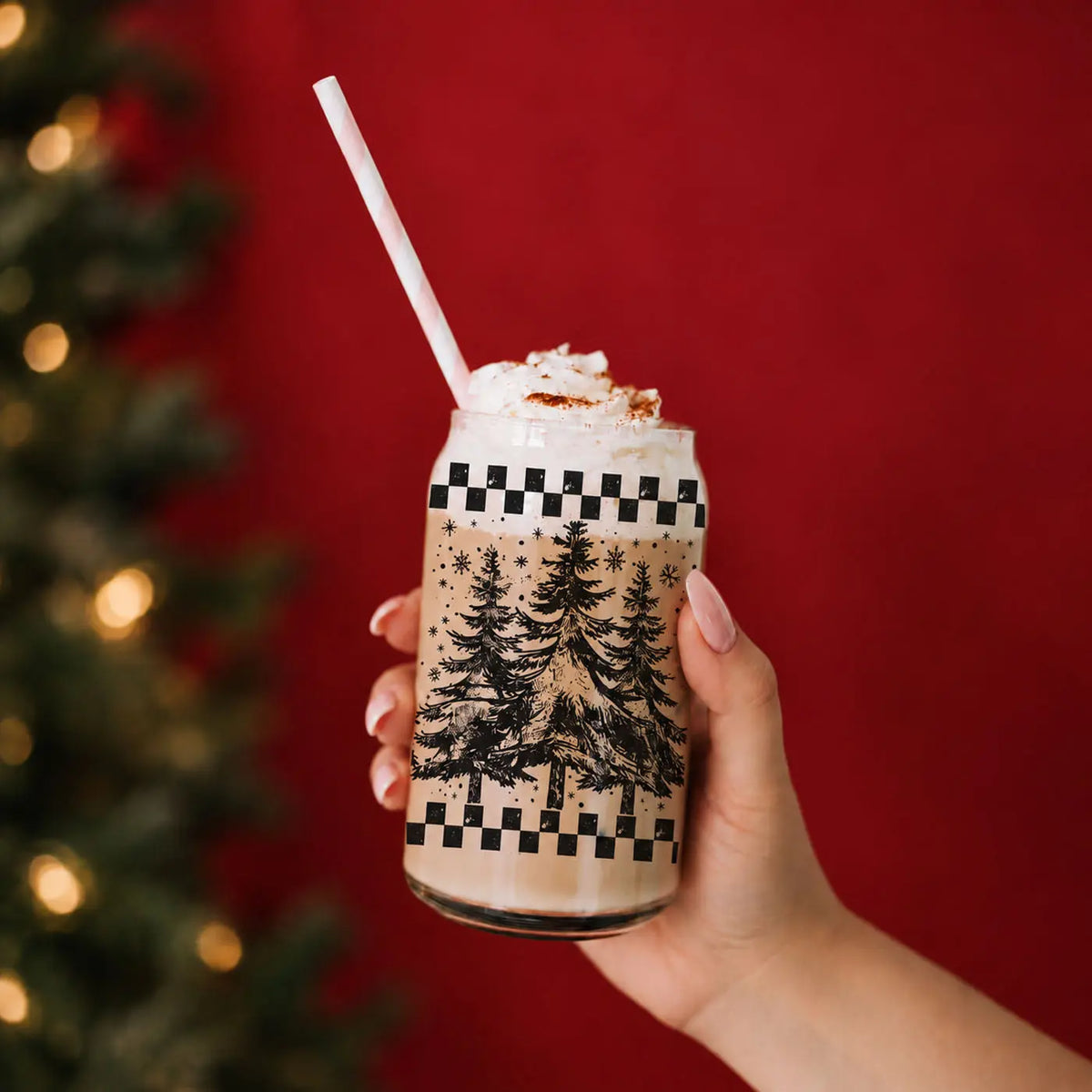 Retro Christmas Tree 17oz
