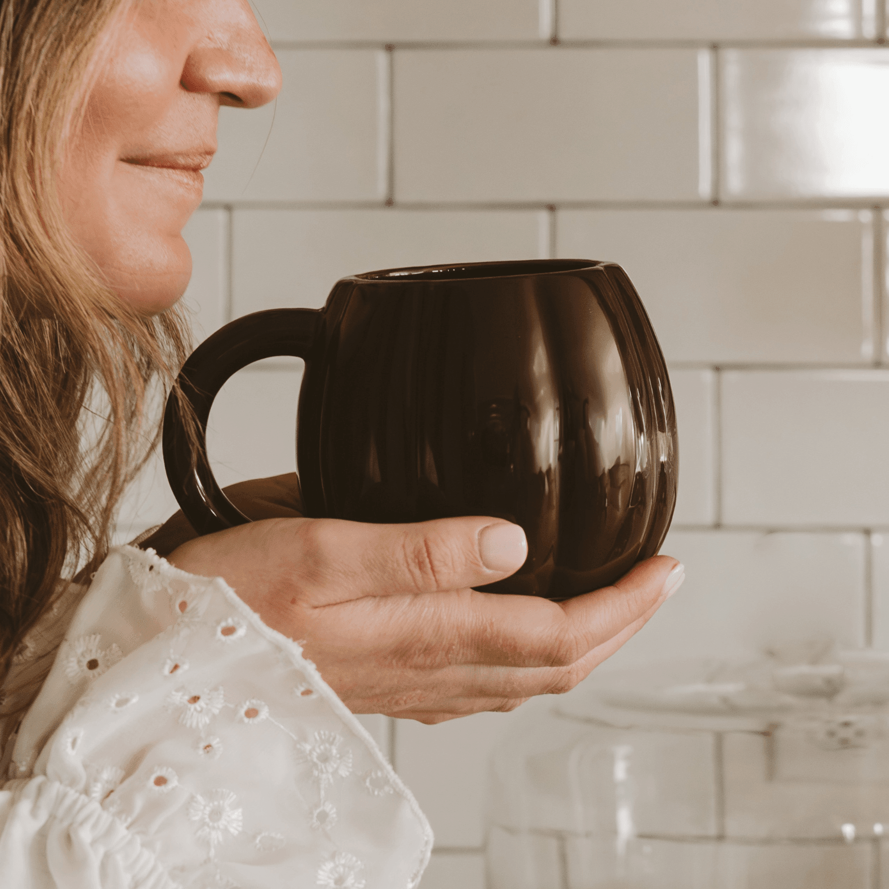 Brown Pumpkin 19 oz Figural Coffee Mug Sweet Water Decor Brown Pumpkin 19 oz Figural Coffee Mug Sweet Water Decor