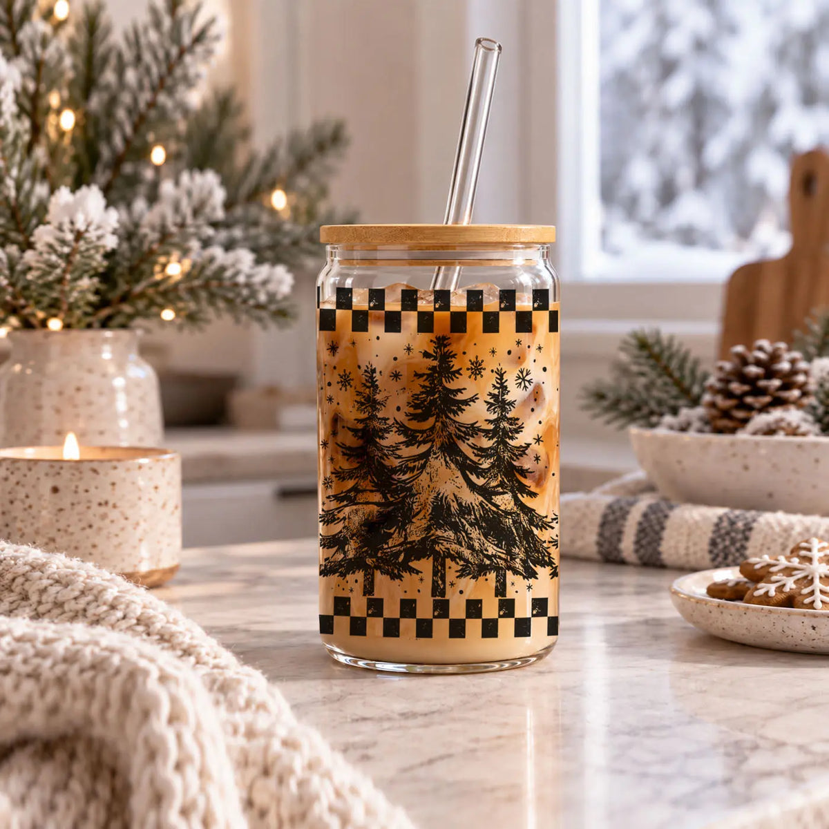 Retro Christmas Tree 17oz